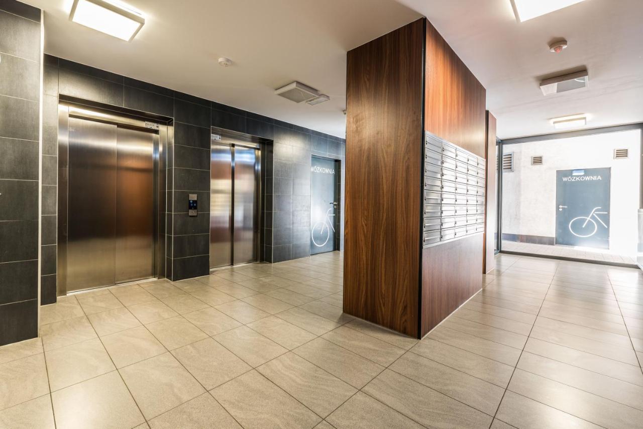 Rent Like Home - Gwiazdzista 10 Wroclaw Ngoại thất bức ảnh