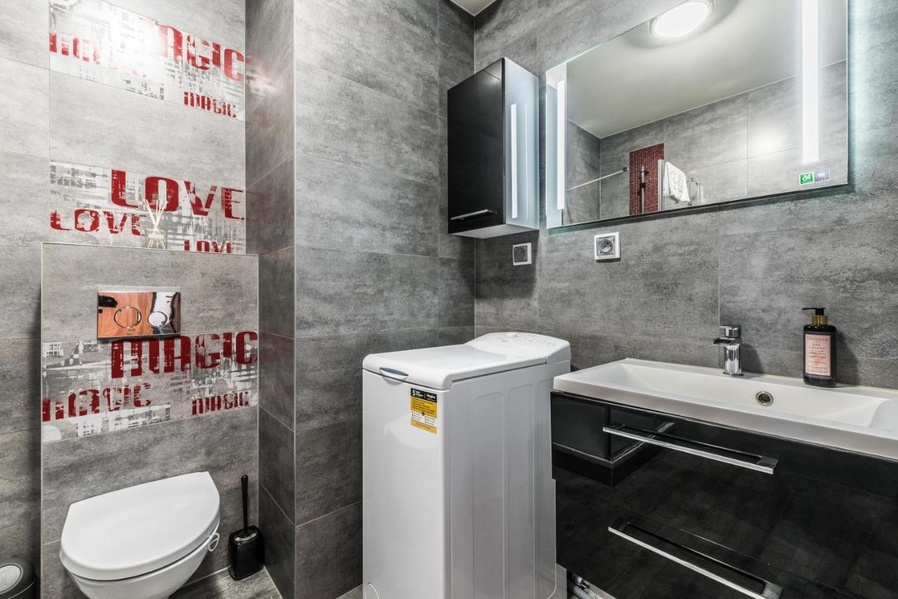 Rent Like Home - Gwiazdzista 10 Wroclaw Ngoại thất bức ảnh