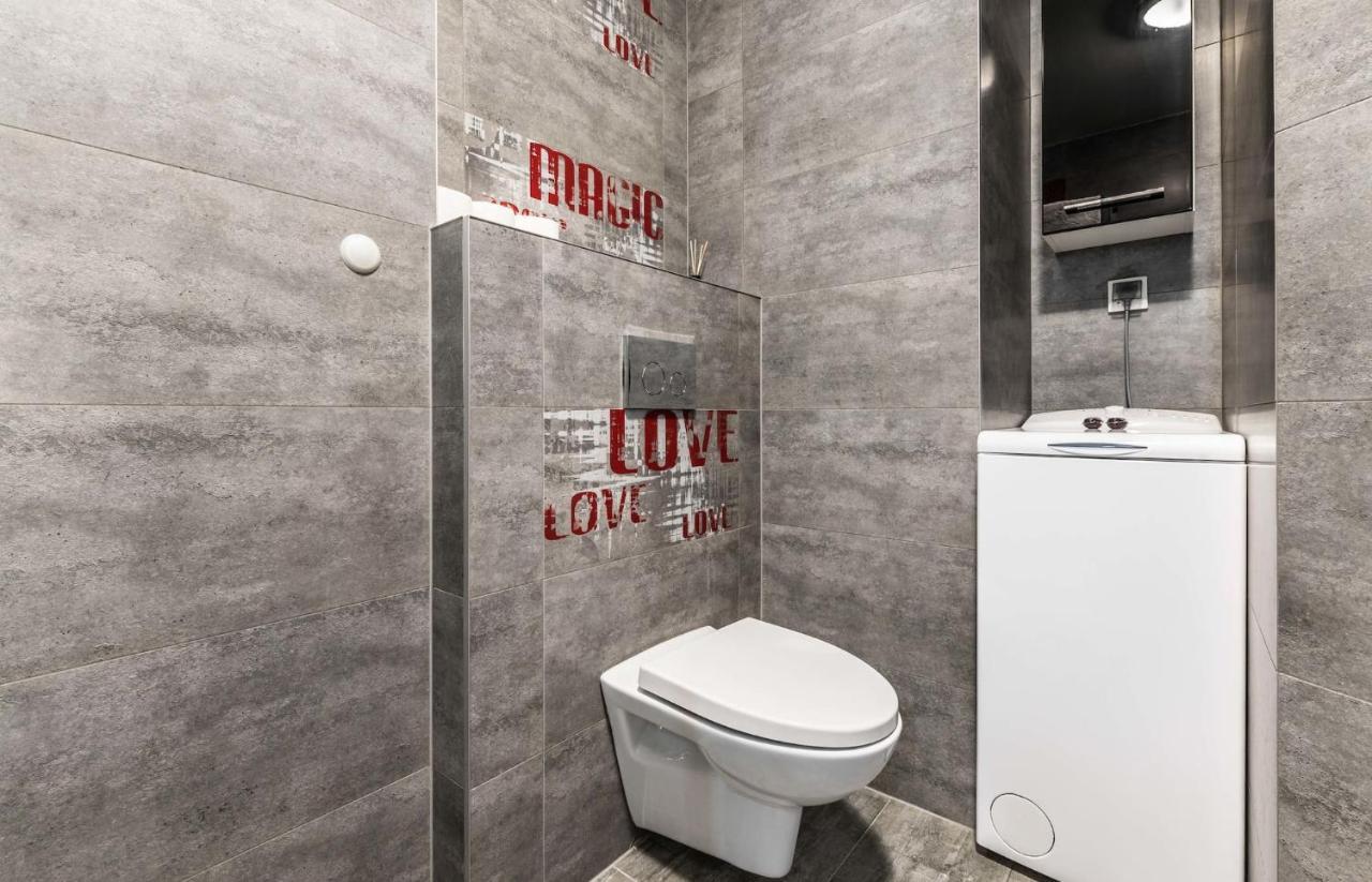 Rent Like Home - Gwiazdzista 10 Wroclaw Ngoại thất bức ảnh