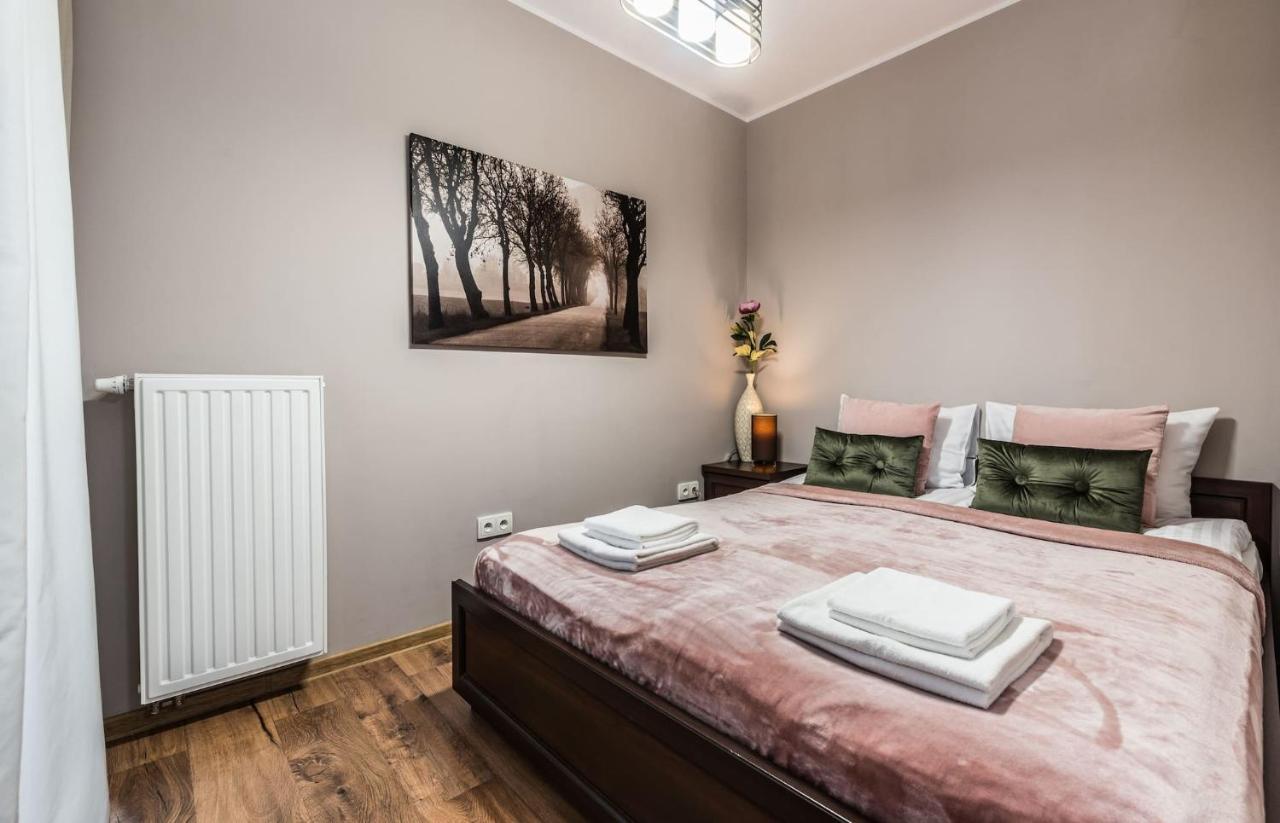 Rent Like Home - Gwiazdzista 10 Wroclaw Ngoại thất bức ảnh